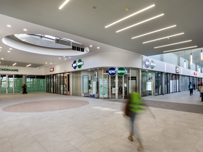 Modern and energy-efficient luminaries for Corkwood Square