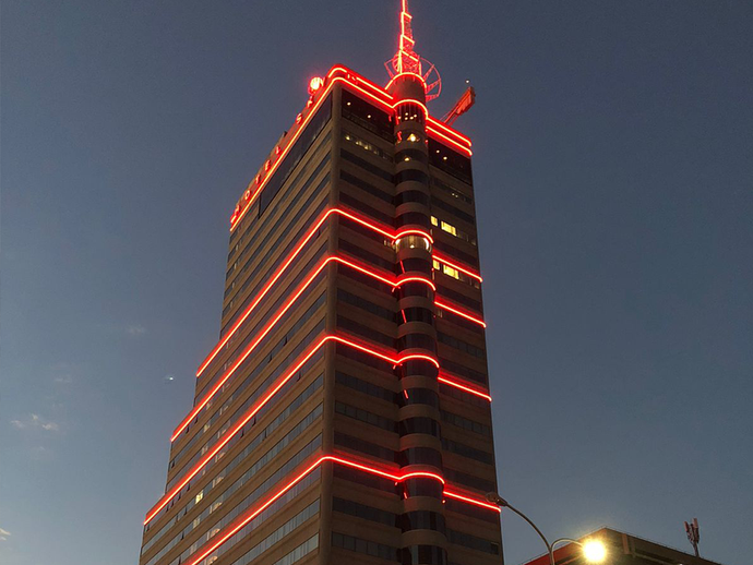 Lighting up the Cape Town skyline